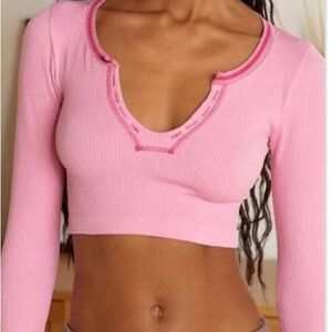 URBAN OUTFITTERS GO FOR GOLD TOP